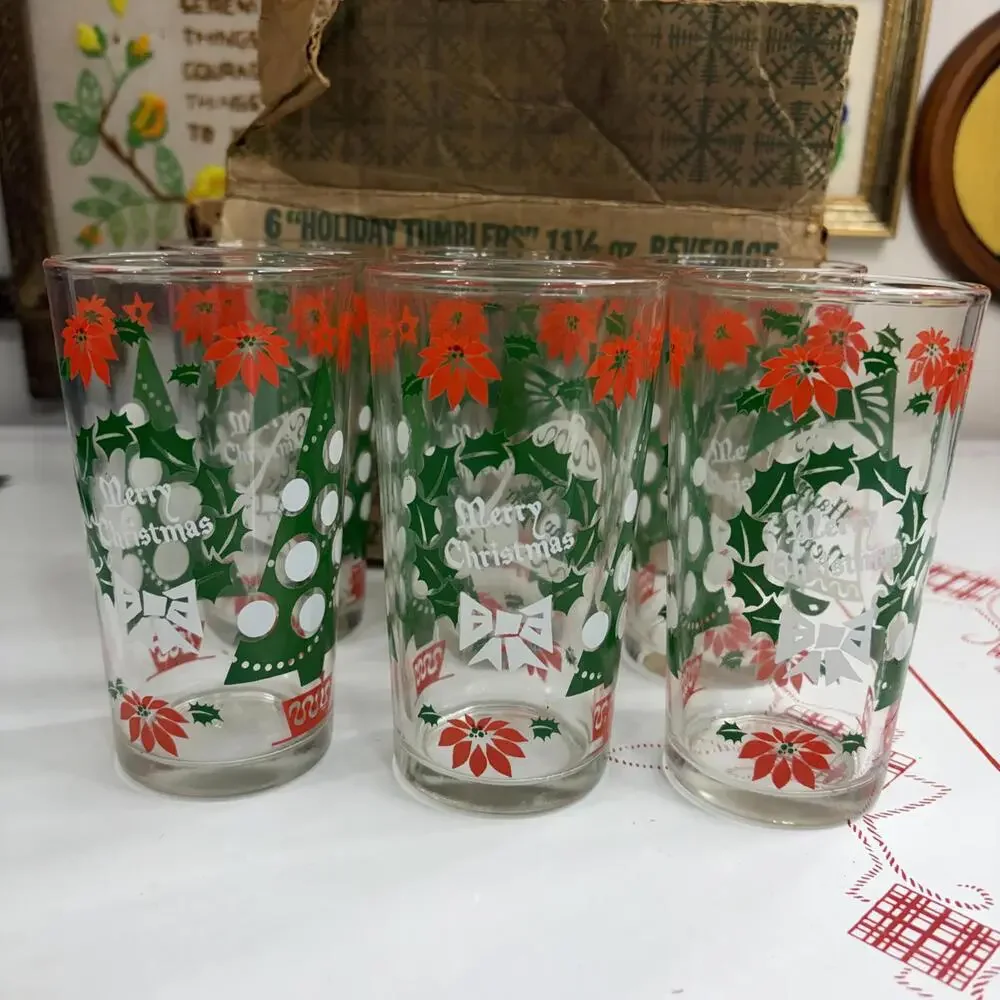 6 vintage holiday tumblers with original box